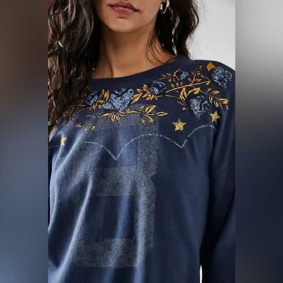 We The Free Homestead Tee Large - Picture 2 of 6